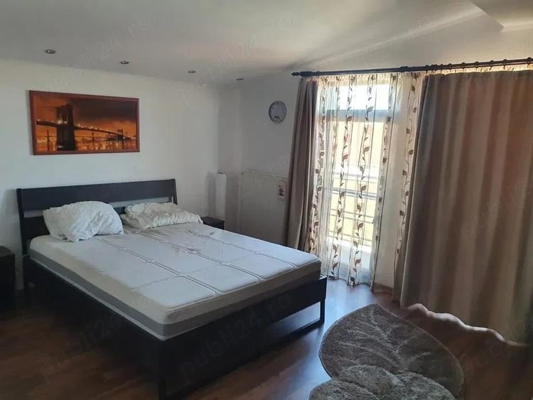 Garsonieră decomandată în Podgoria