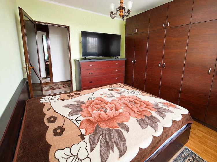 Apartament cu 3 camere semidecomandat în Ultracentral