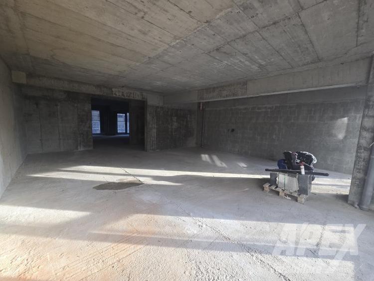 Spațiu comercial, de 138.39999389648 mp, în Drumul Taberei