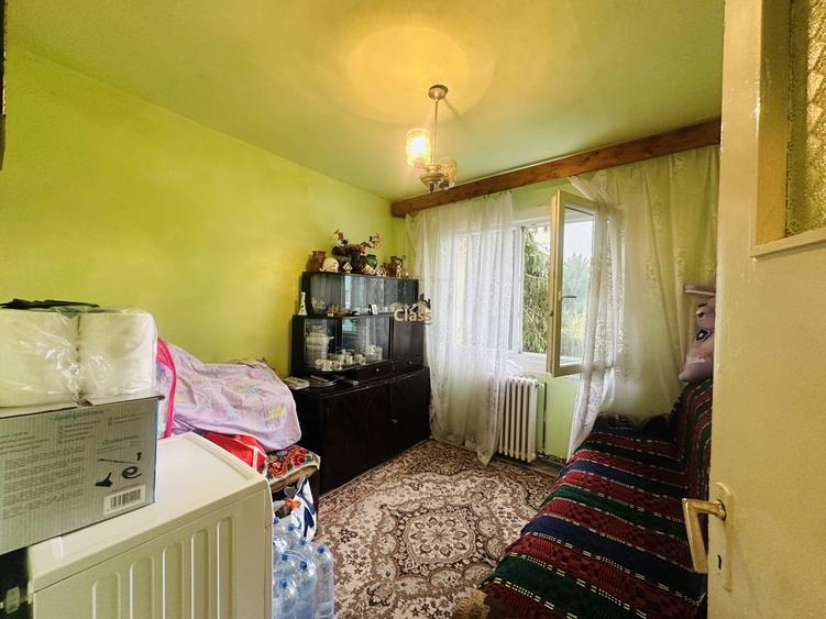 Apartament cu 3 camere semidecomandat, mobilat în Mănăștur