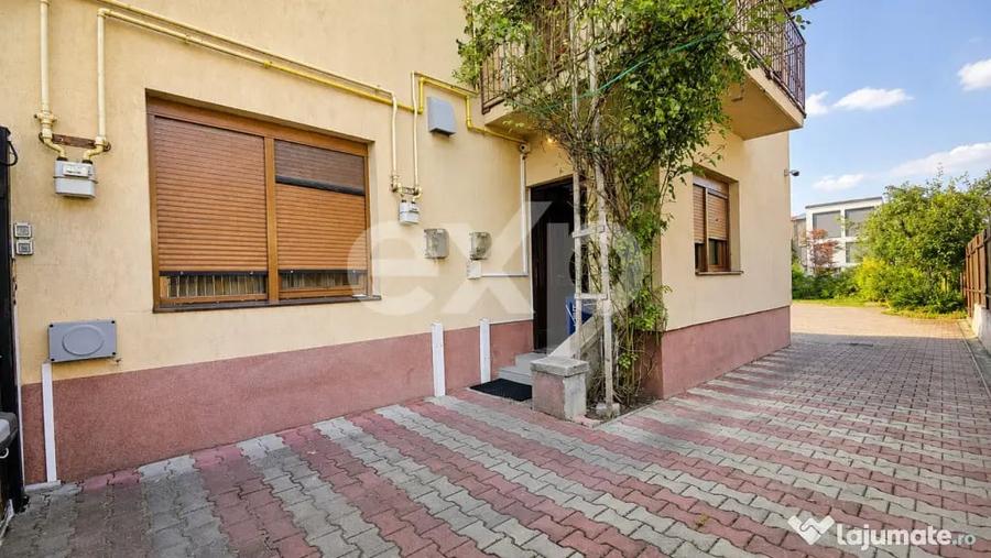 Apartament cu 3 camere decomandat în Central