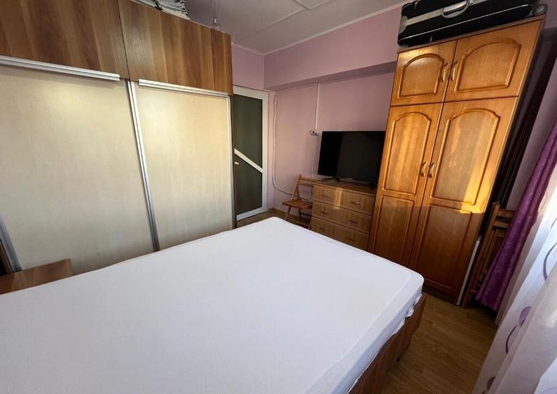 Apartament cu 2 camere in Micro 20 - 6