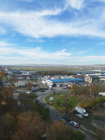 Vand ap.cu 2 cam.in zona Libertatii - 9