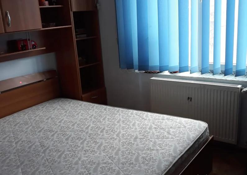 Vand apartament 2 camere decomandat - 9