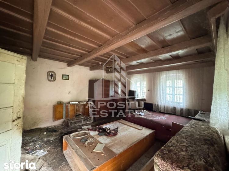 Casa batraneasca cu 2 camere, vedere panoramica, in Toplita, Hunedoara - 2