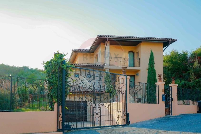 Vilă mediteraneană cu 5 camere, Dealuri Oradea - 2