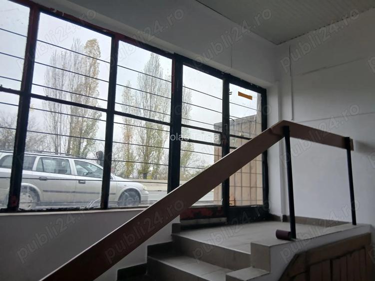 Ofer cladire de inchiriat!