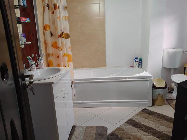 Casa 4 camere, Radu Negru, Teren - 264 mp - 4