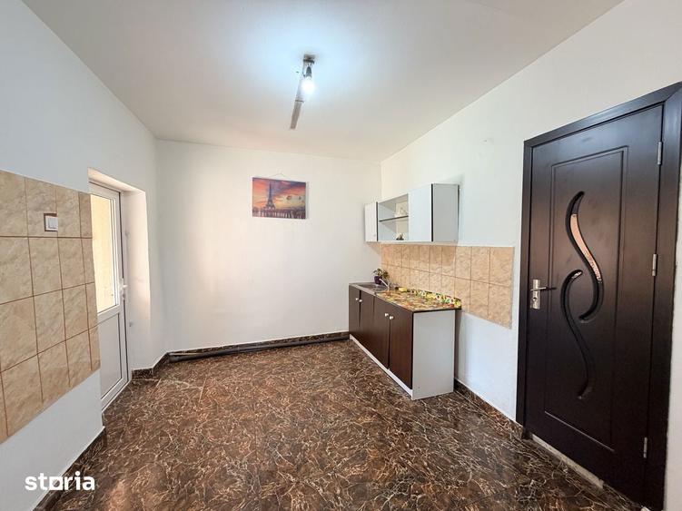 Casa de vanzare 3 camere Teren899Strada ?ezatorii Principala Confectii - 8