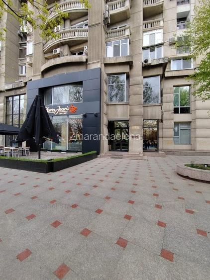 Vanzare apartament 3 camere Unirii vedere bulevard Gloria Jeans