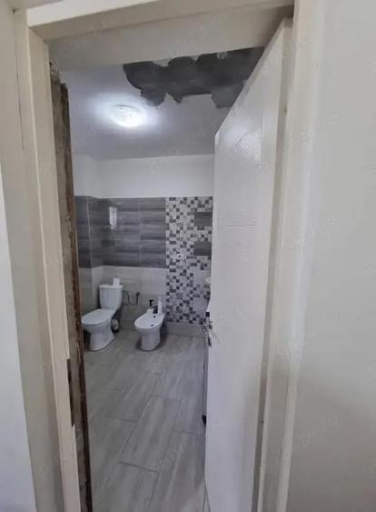 A 35 Proprietarul vinde casa amenajata ,mobilata ,utilata ,nou , Margineni Bacau, 90 mp cu teren - 10