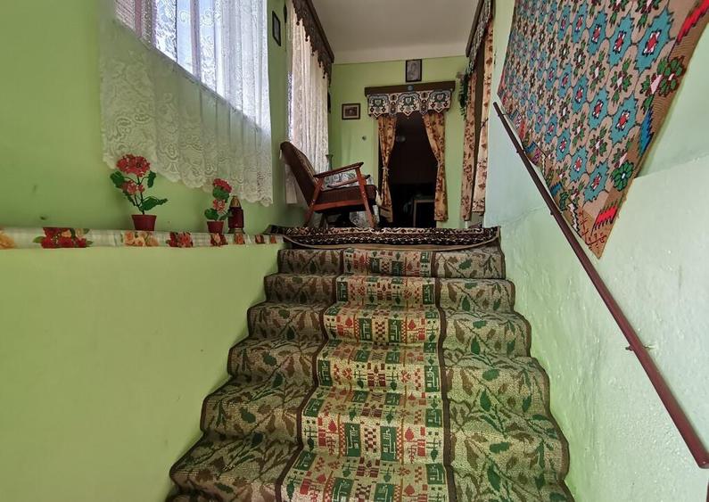 VAND CASA 4 camere ,curte si gradina de 536 mp,sat.Rod - 5