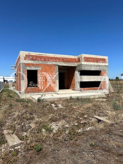 OX662 Casa pe un singur nivel, in Pischia - 4