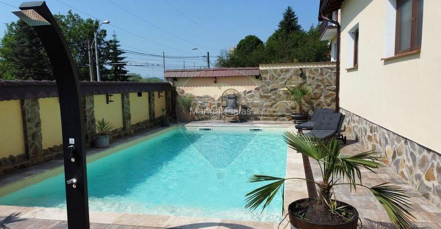Casa noua, cu piscina, 4 dormitoare complet finisata si ... Casa noua, cu piscina, 4 dormitoare complet finisata si ...