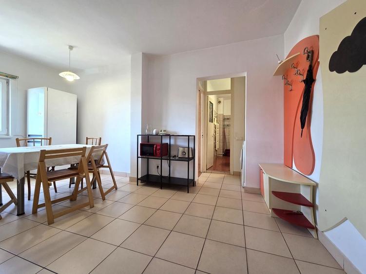 Apartament cu 2 camere decomandat, mobilat în Mărăști
