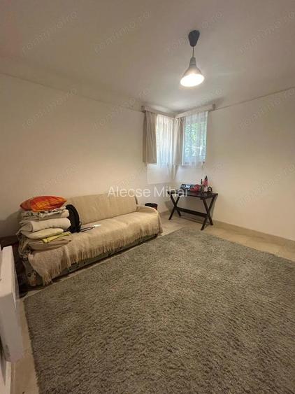 De vanzare apartament 3 camere zona Centrul Civic cu 11 Iunie De vanzare apartament 3 camere zona Centrul Civic cu 11 Iunie