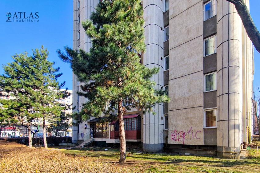 Zona centrala, 3 camere, intersectia  Onix, parter, parcare, 77 mp., comision 0% - 1