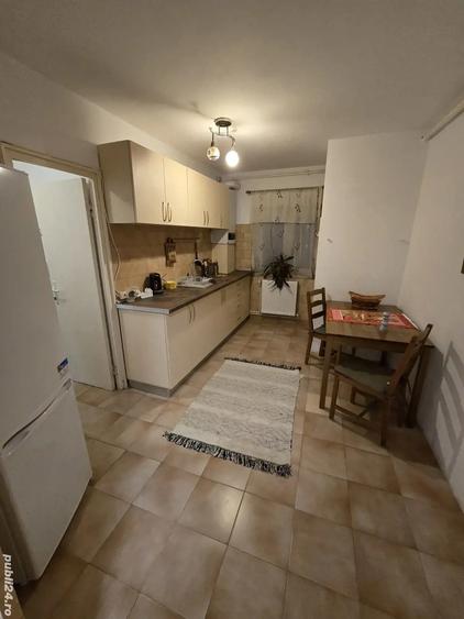 Inchiriez apartament 2 camere, central, Constan?a - 8