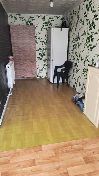 Casa renovata in Preluci la 12 Km de Comanesti , fantana si centrala proprie - 3