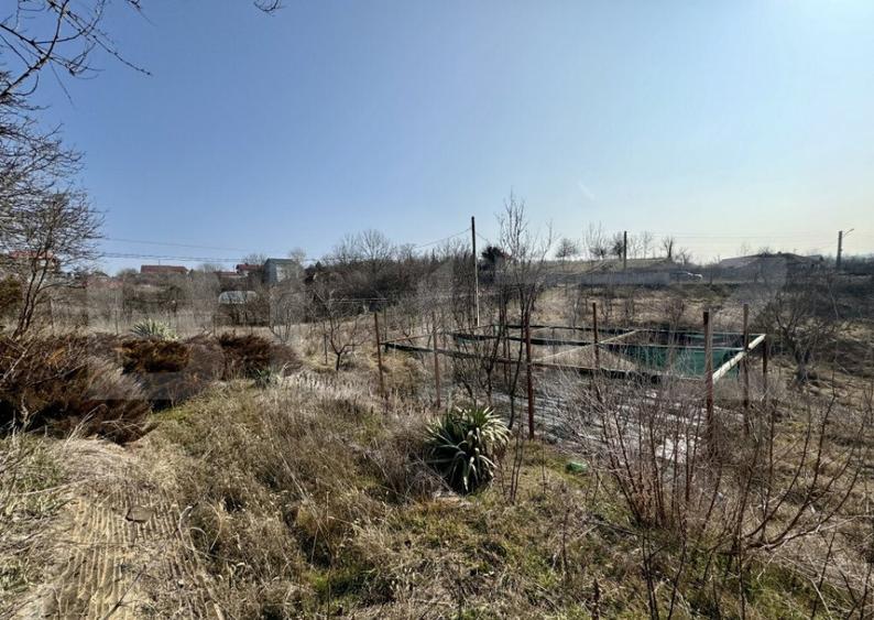 Conac cu teren intravilan 8759 mp, priveliste panoramica, Ci - 6