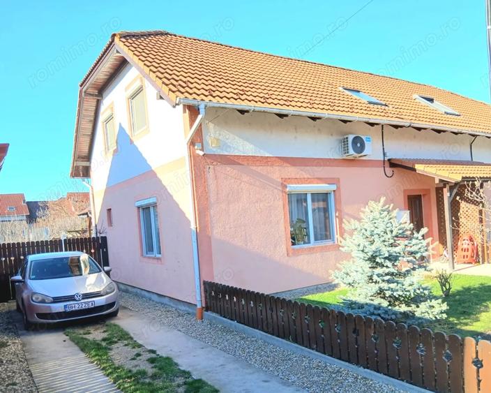 Vand casa moderna P+M, 4 camere la 5 km de Oradea in Paleu, cartier Forvila. - 3