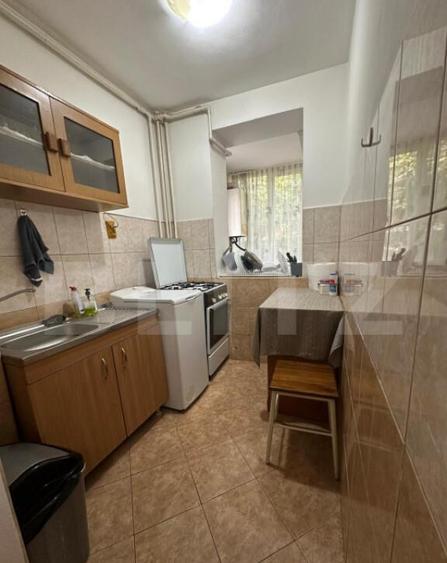 Apartament cu o camera de vanzare zona Tudor, etaj 1 di - 1