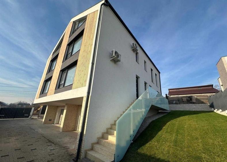 Duplex spatios cu 4 camere, 229 mp, Garaj, Zona Garii - 3