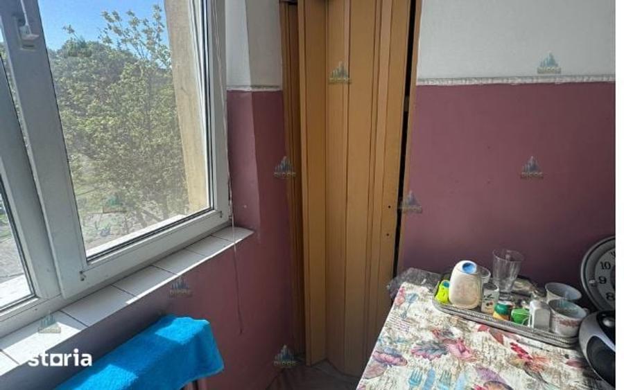 Apartament 3 camere de vanzare Zona Centrala - 7