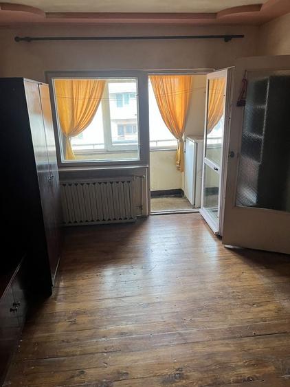 Garsoniera de vanzare - 2