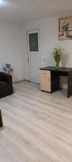 Inchiriez Garsoniera Sector 3 - 5