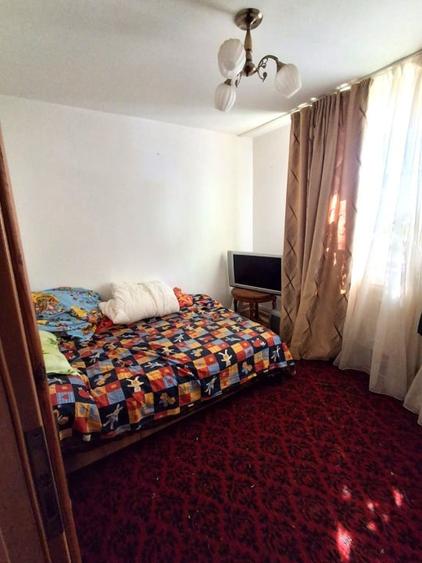 Apartament cu 3 camere decomandat, mobilat în Mihai Bravu
