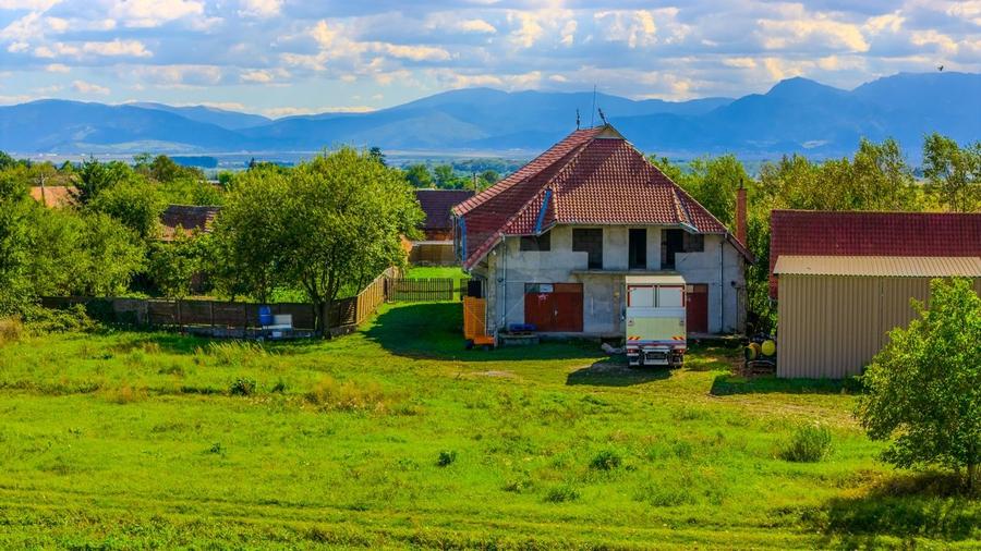 Comision 0 | Constructie cu teren 7000 mp in Dobolii de Jos, Covasna - 33