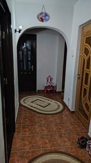 Apartament cu 3 camere decomandat în Fălticeni