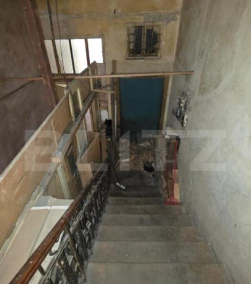 Proprietate istorica cu poten?ial de transformare, in excl - 1