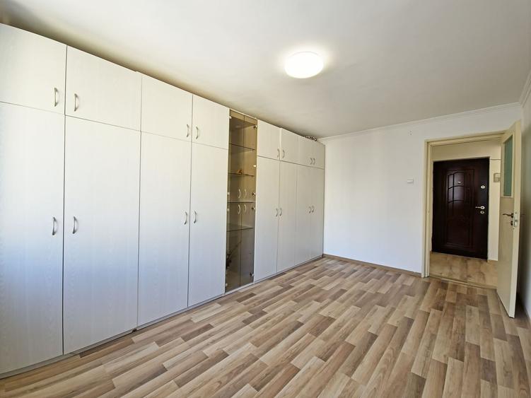 Apartament cu 3 camere, decomandat, zona Primaverii, Manastur - 5