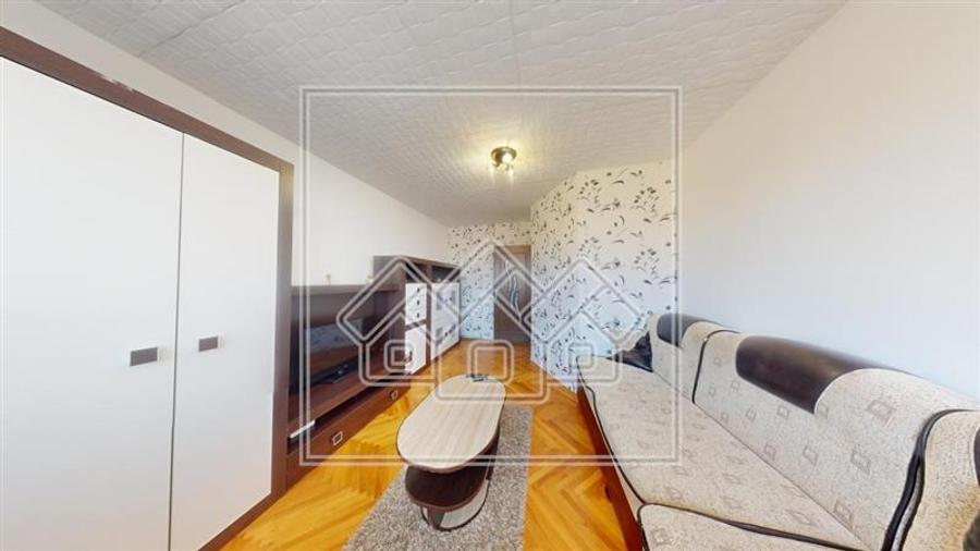 Apartament de vanzare in Sibiu - 47 mp utili + balcon - decomandat - 4