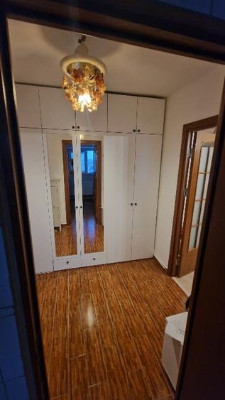 Vand apartament 2 camere, complet mobilat, centrala proprie, loc parcare de - 8