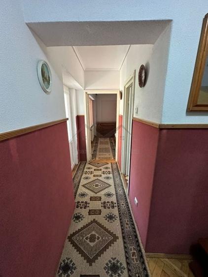 Apartament 2 camere decomandat Nicolina - 1