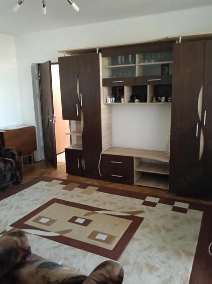 Inchiriez apartament 3 camere situat langa Spitalul jude?ean - 9