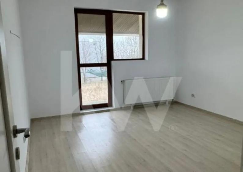 Duplex de Vanzare in Carcea Zona Metro | Modern ?i S - 4