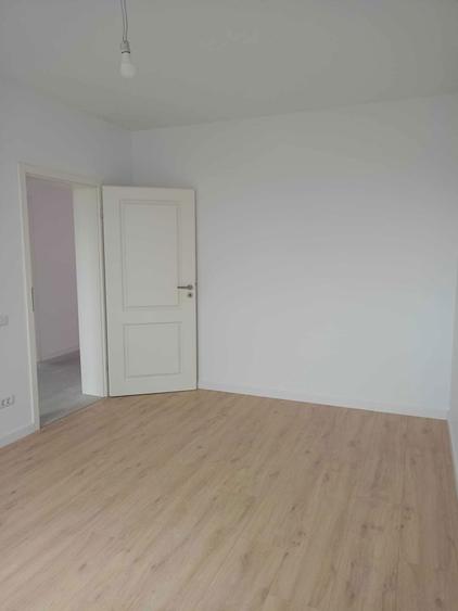 Buftea Crevedia, Vila P+1, zona superba, langa lac - 1