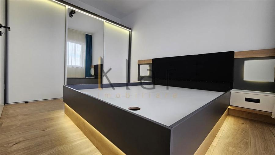 Apartament cu 3 camere semidecomandat, mobilat în Baciu