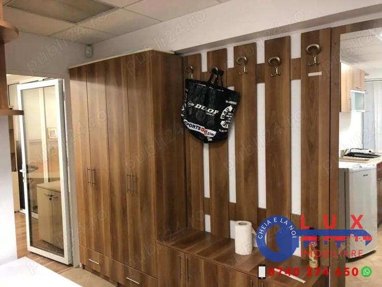 ID 8285 Spa?iu de birouri - ULTRACENTRAL - Etaj 1 - 1