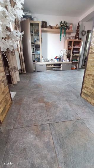 De vanzare casa cu toate utilitatile , 500 teren, Fagaras Narcisa - 3