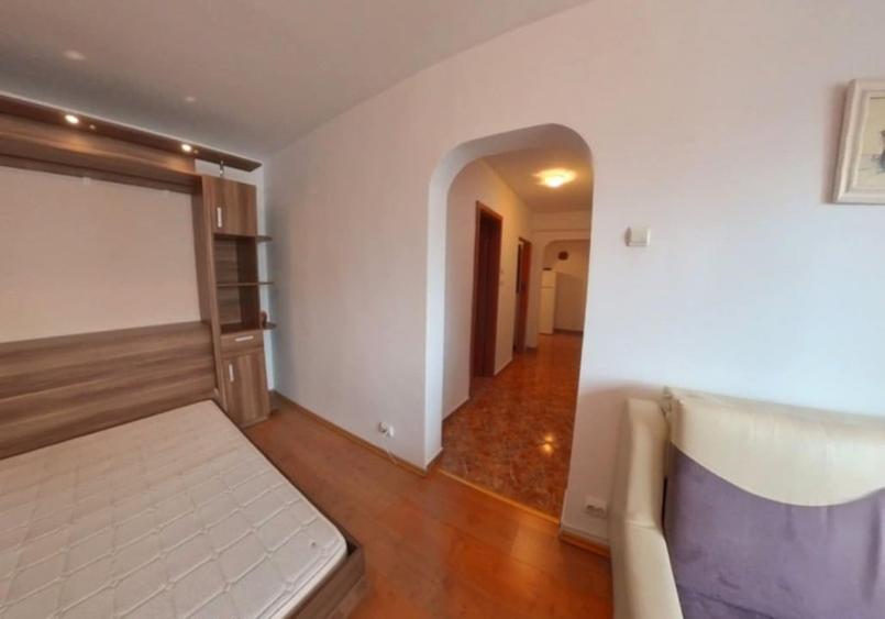 Apartament cu 2 camere decomandat, mobilat în Sebastian