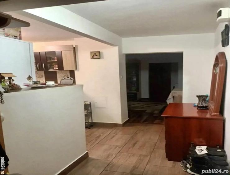 Apartament 2 Camere Centrala Proprie Zona Dambovi?a Sagului - 1