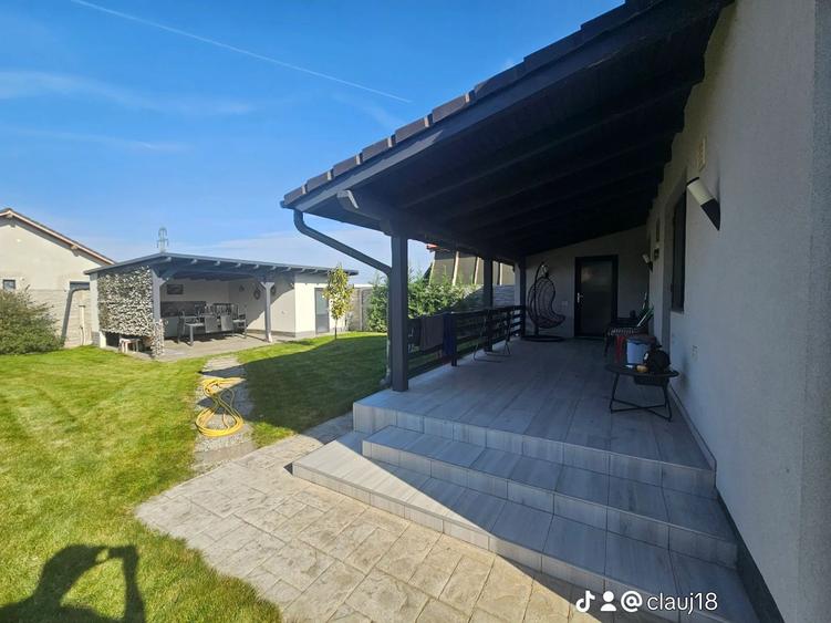 Casa moderna , intrare Santandrei, drumul nou, MERITA VAZUTA! - 5