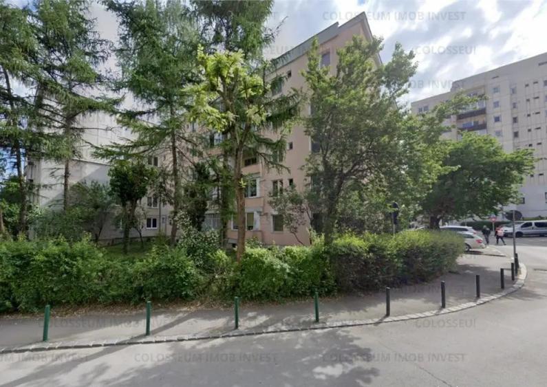 COLOSSEUM: Apartament 3 Camere Ct termica zona Grivitei Colina Univ. - 5