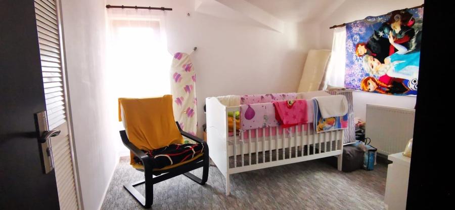 Casa individuala de 4 camere, 135 mp, teren 490 mp, zona Gilau - 12