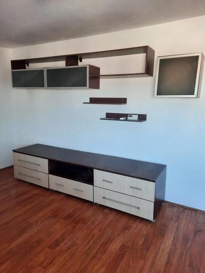 Apartament 3 camere Decomandat - 2